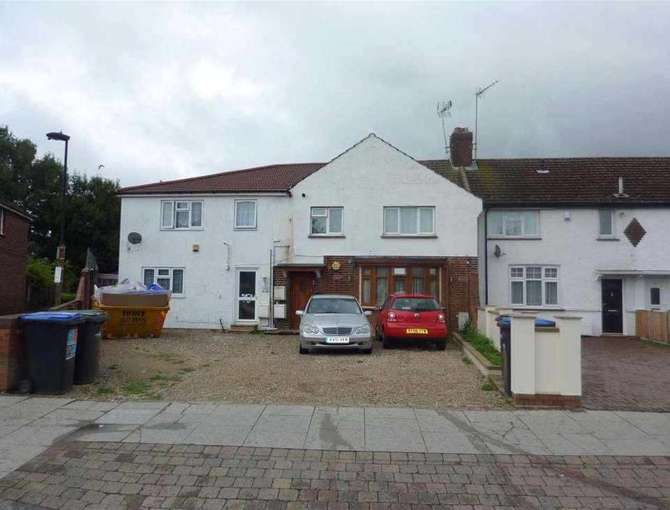 Dss Accepted Houses In Edmonton London