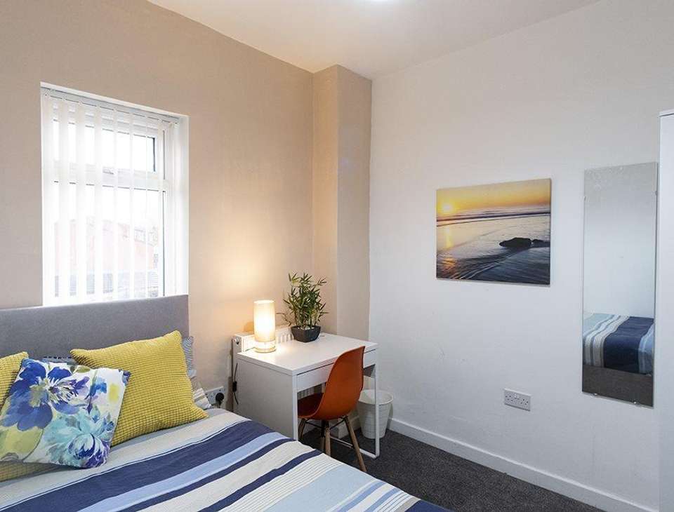 Property To Rent In Prescot Houses Flats