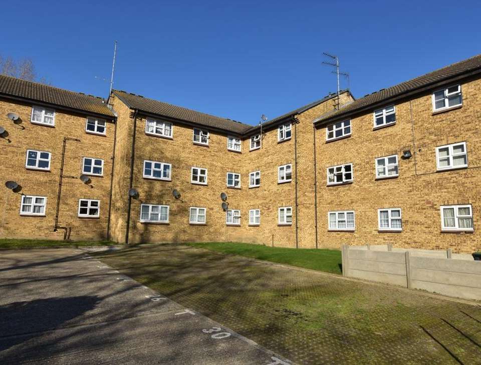 Property To Rent In Blackfen Houses Flats