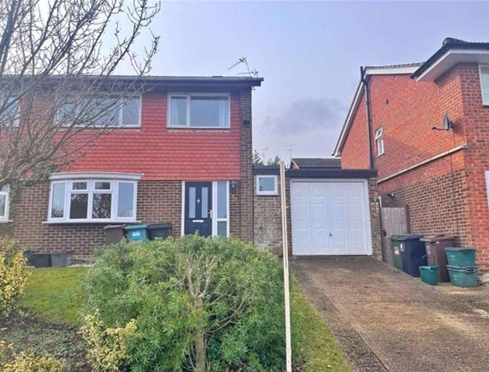 Property to rent in Oakley Road, Harpenden, AL5 | Houses and Flats