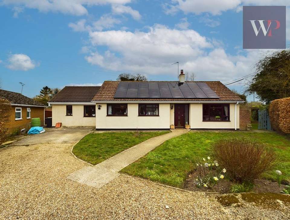 Property for sale in Oakley, Suffolk | Placebuzz